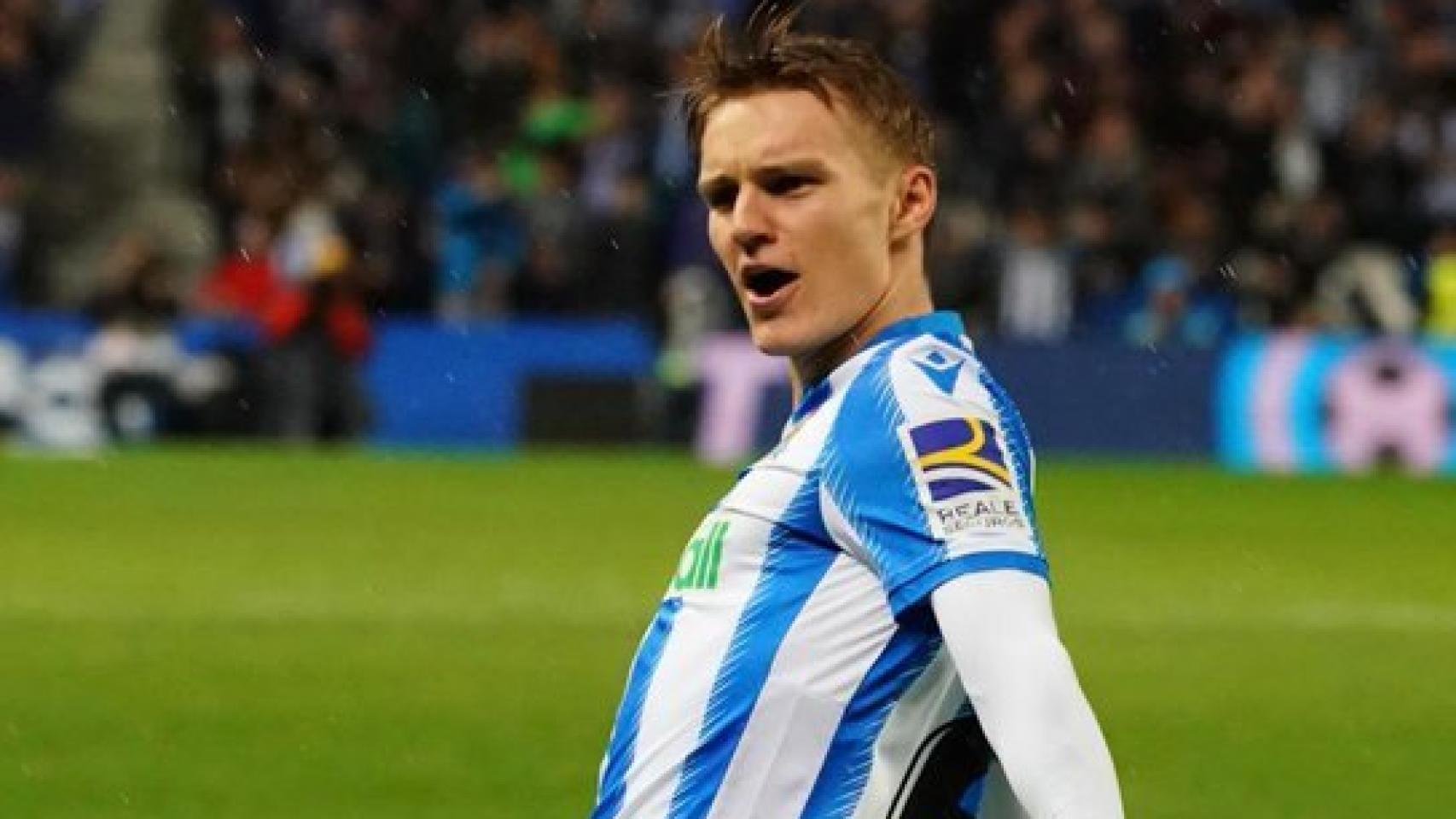 Martin Odegaard celebra un gol con la Real Sociedad