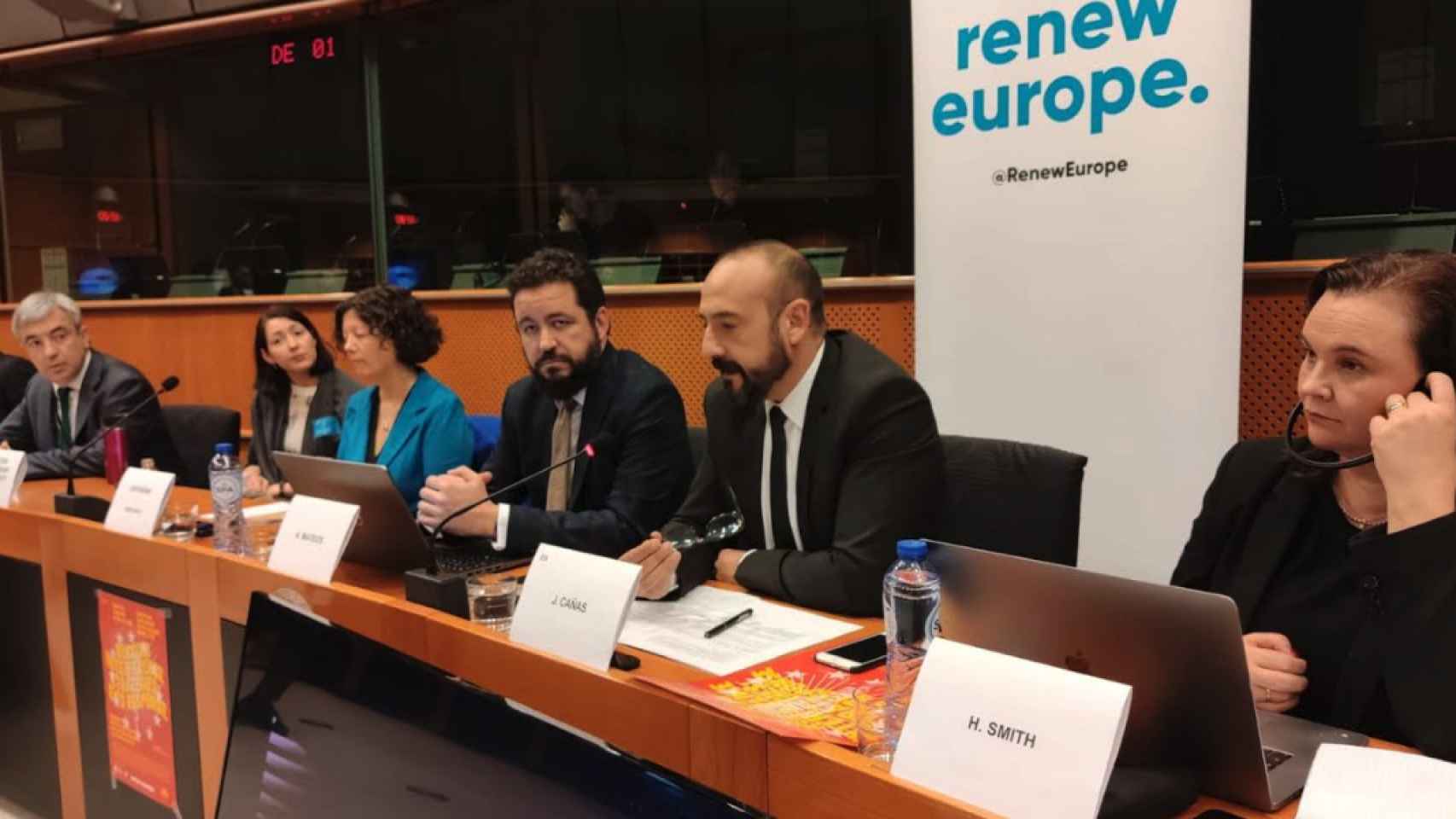 El eurodiputado de Cs Jordi Cañas durante un coloquio celebrado en el Parlamento Europeo.
