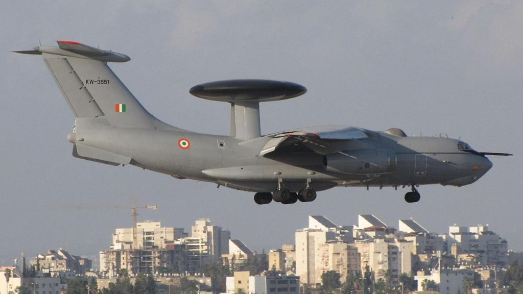 Sistema AWACS instalado en un Beriev A-50 de la Fuerza Aérea de la India