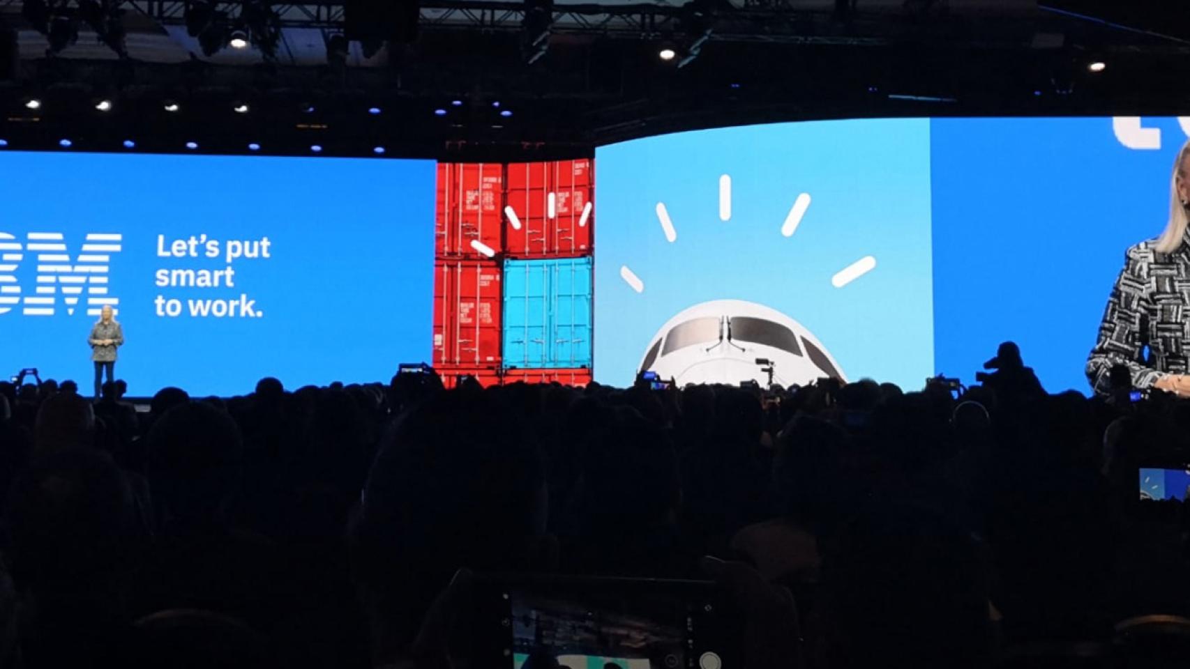 Ginni Rometty, presidente y CEO de IBM, en el escenario de CES 2019.