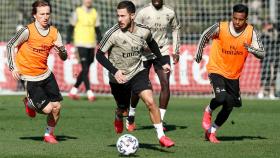 Hazard se entrena con el Real Madrid