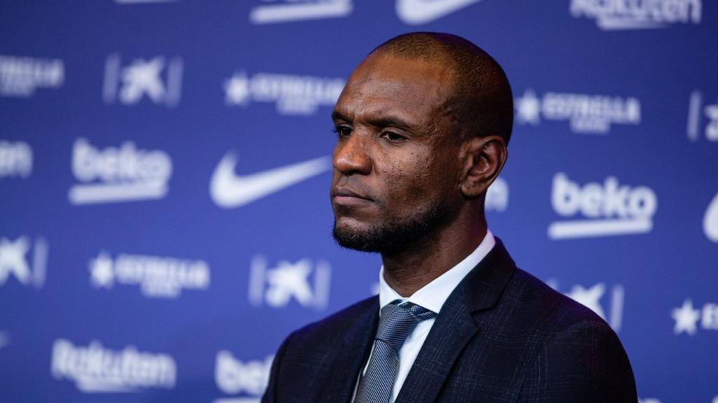 Eric Abidal, durante la presentación de Setién