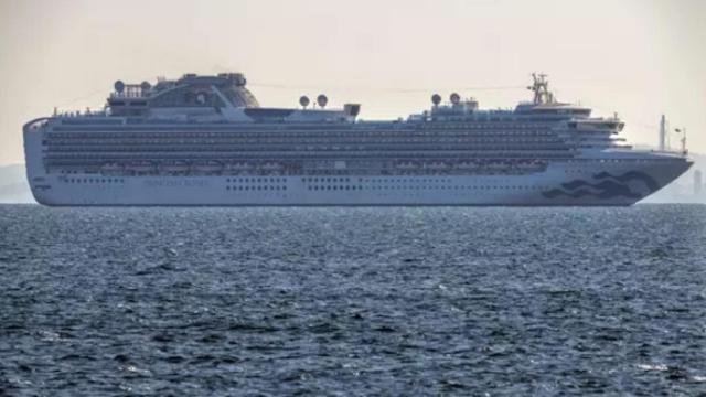 Crucero 'Diamond Princess' en Japón, donde se han detectado 10 casos de coronavirus.