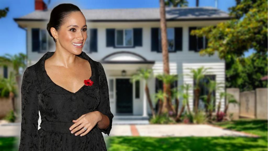 Meghan Markle en un montaje de JALEOS frente a la casa de Los Ángeles que ha vendido.