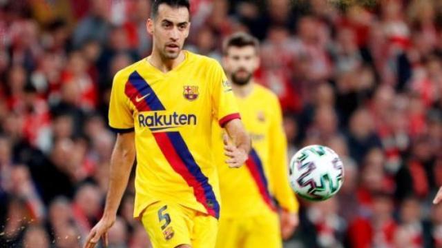 Busquets ante el Athletic Club