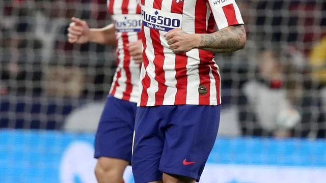 Correa celebra el 1-0 ante el Granada