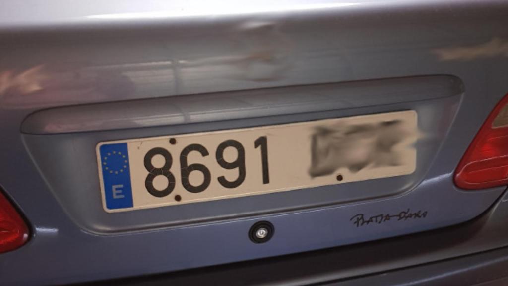 La mujer que esquivó 80.000 euros en multas de velocidad cambiando un número de su matrícula
