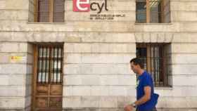 Una oficina del Ecyl en Valladolid