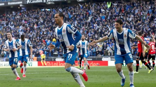 Raúl de Tomás celebra un gol con el Espanyol en La Liga