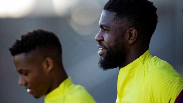 Umtiti, entrenando con el Barça