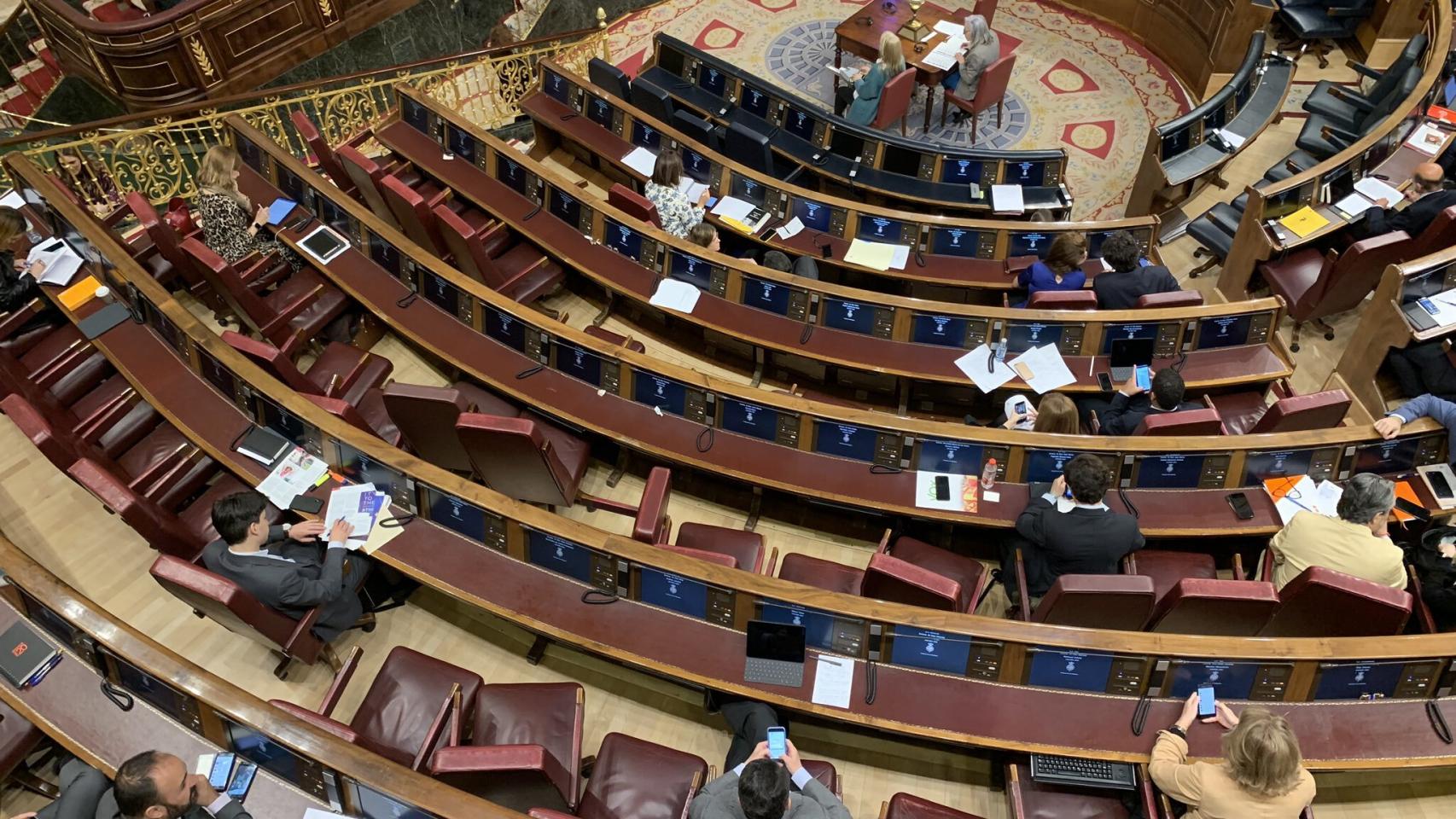 El Congreso de los Diputados en un pleno vaciado.