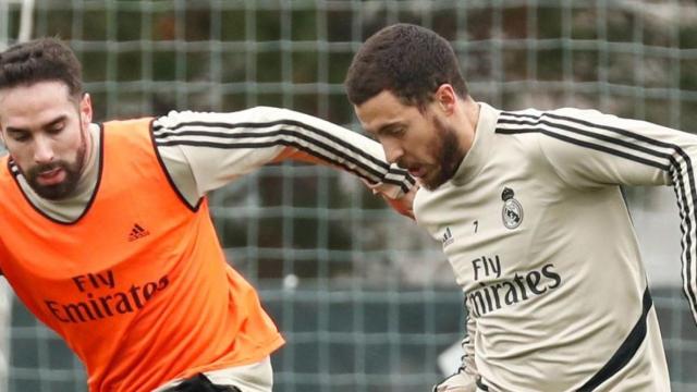 Dani Carvajal y Eden Hazard, durante el entrenamiento