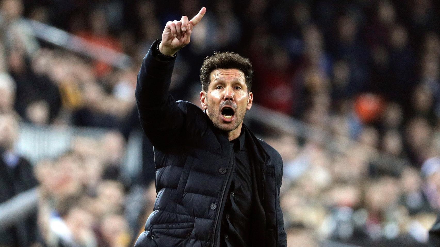 Simeone en el partido ante el Valencia