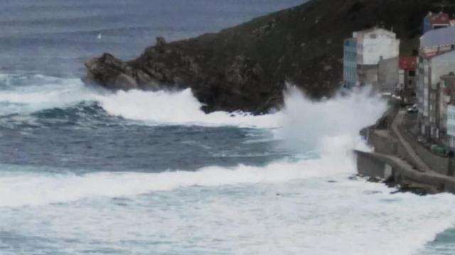 Foto de archivo. Olas, temporal en el mar