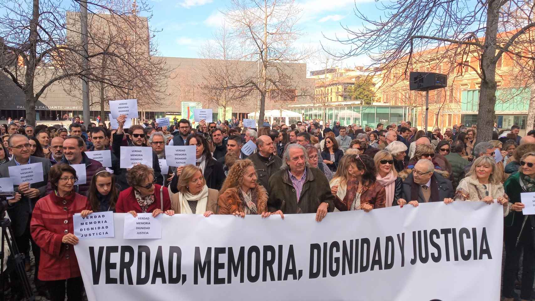 Imagen de archivo de un acto en Pamplona en memoria de las víctimas de ETA.