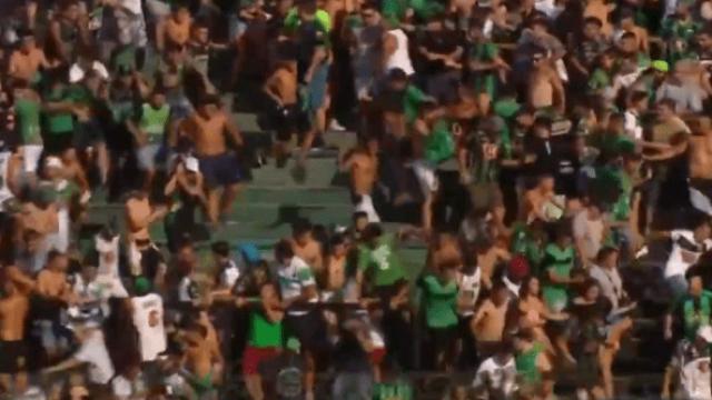 Brutal pelea en el fútbol argentino