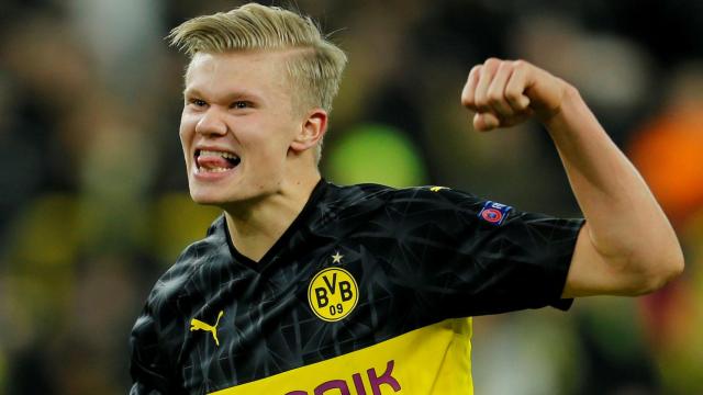 Erling Haaland celebra uno de sus goles ante el PSG