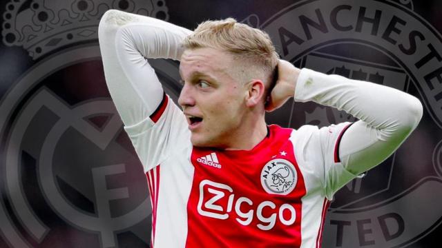 Donny Van de Beek, durante un partido