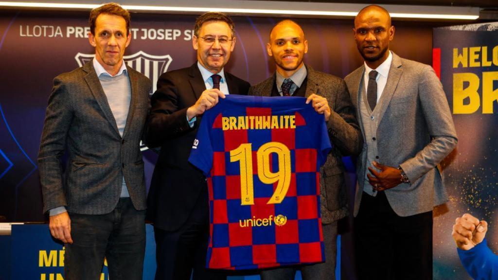 Braithwaite en su presentación con el FC Barcelona