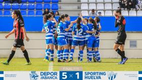 El Dépor femenino recupera su buen juego con una goleada ante el Sporting Huelva