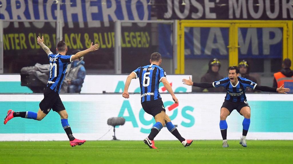 Jugadores del Inter de Milán celebrando un gol.