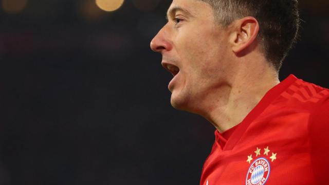 Robert Lewandowski, durante el partido de la Bundesliga frente al Paderborn