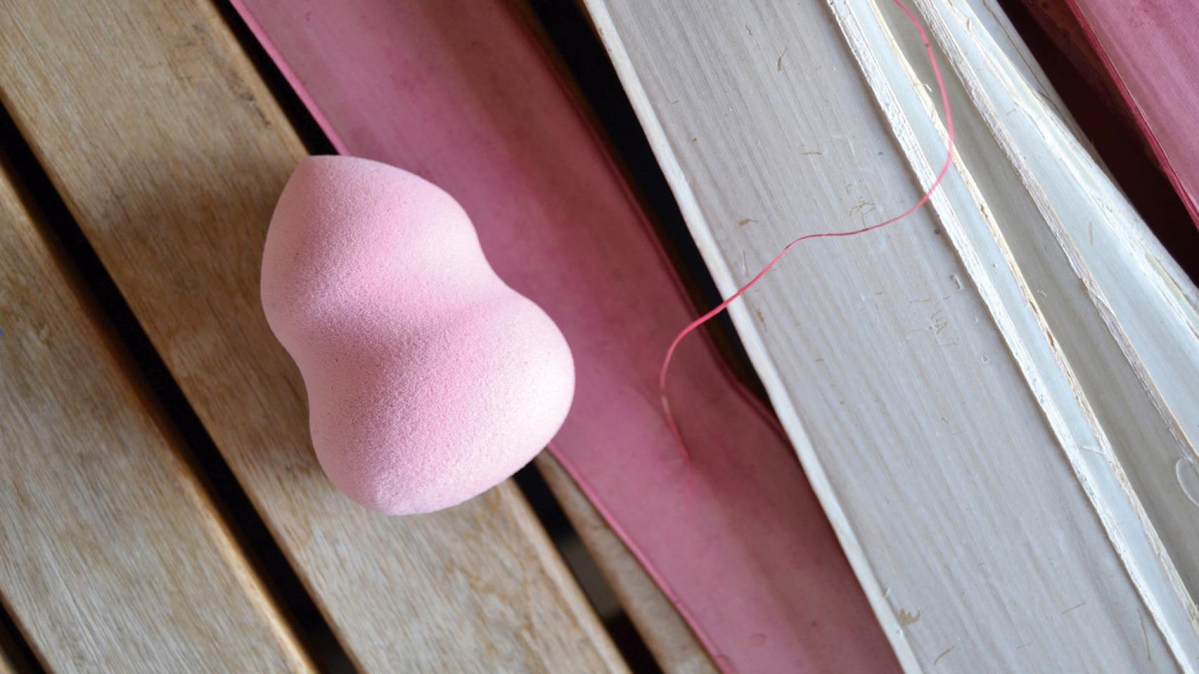 La Beauty Sponge es cómoda, fácil de usar, de limpiar y de cuidar.