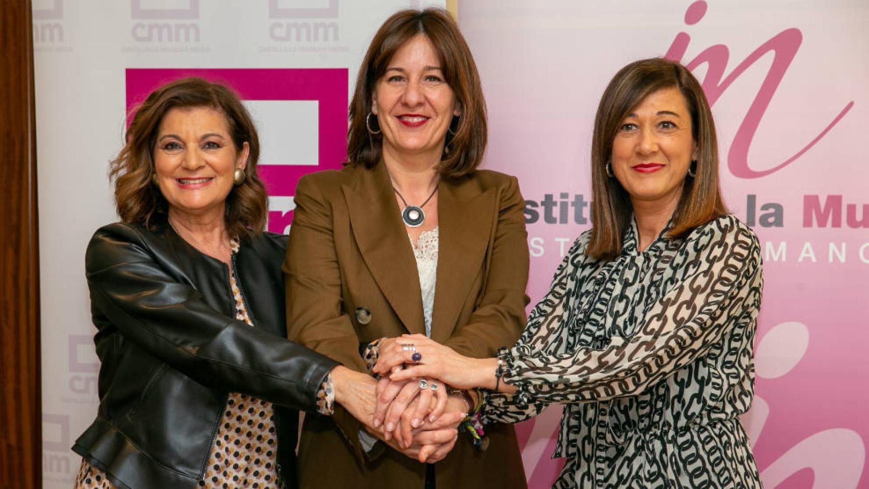 Carmen Amores, Blanca Fernández y Pilar Callado, de izquierda a derecha