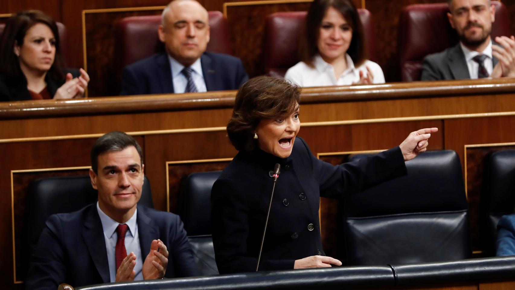 Carmen Calvo, durante su respuesta a Vox en el Congreso.