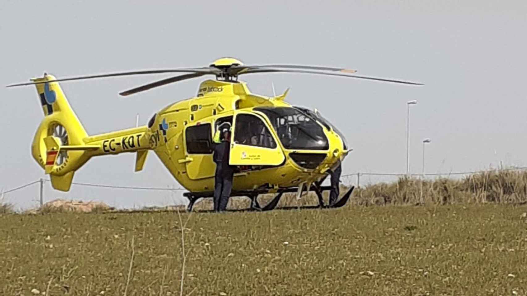 Imagen de archivo del helicóptero de Sacyl