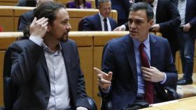 El vicepresidente segundo del Gobierno, Pablo Iglesias, junto al presidente del Ejecutivo, Pedro Sánchez.