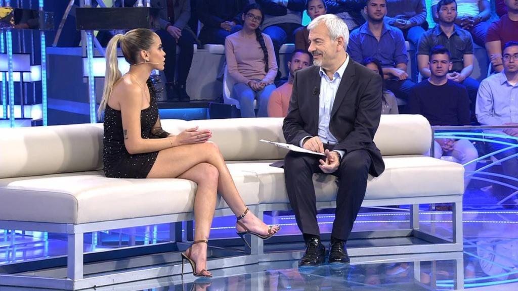 Gloria Camila junto a Carlos Sobera, en el programa.