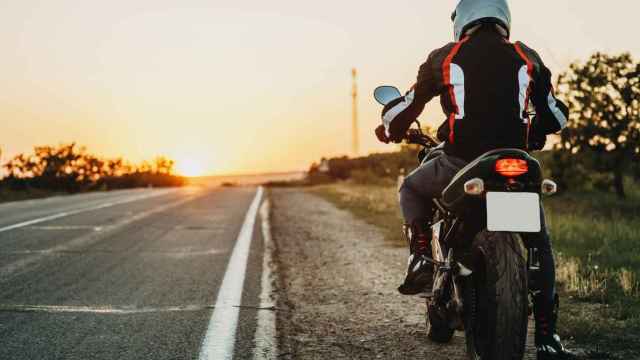 Los mejores accesorios para viajar en moto