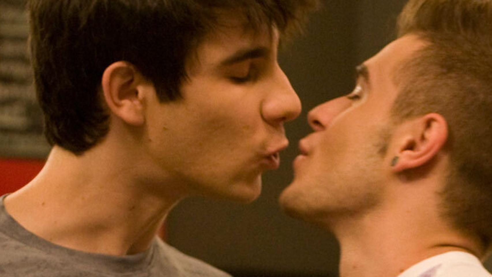 De cómo la televisión ha ayudado a la normalización de la homosexualidad en España