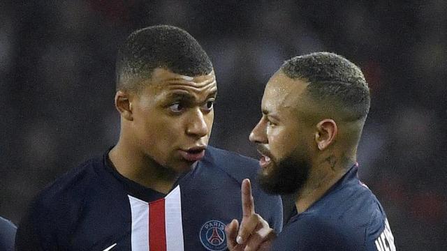 Mbappé y Neymar, en el PSG