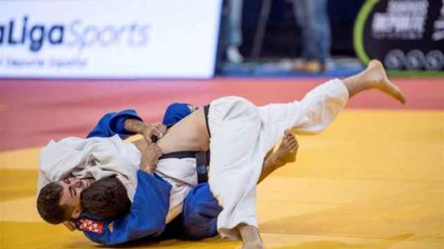 Una pelea de judo durante una competición