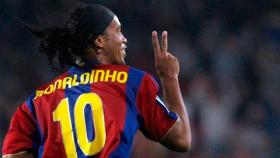 Ronaldinho durante un partido con el FC Barcelona