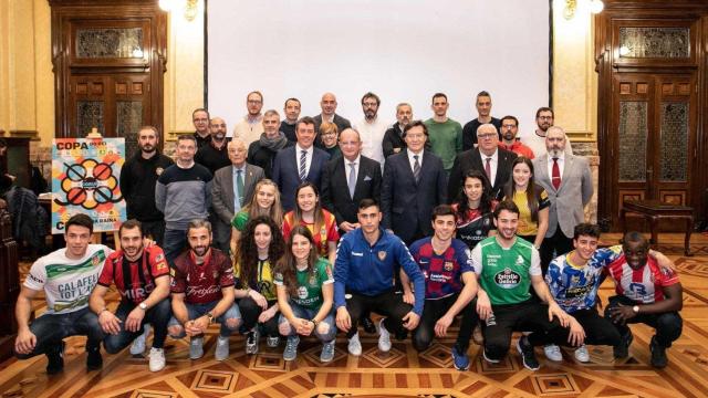 Presentación de la Copa del Rey y la Reina de Hockey.