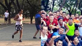 Ronaldinho, en el torneo de fútbol de la prisión de Paraguay