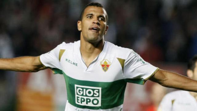 Jonathas, jugador del Elche