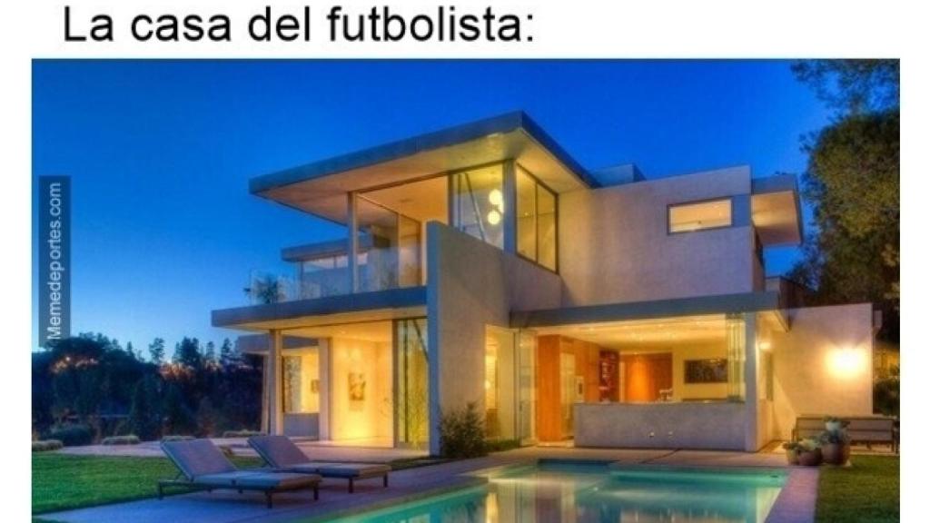 Meme sobre las casas de los futbolistas