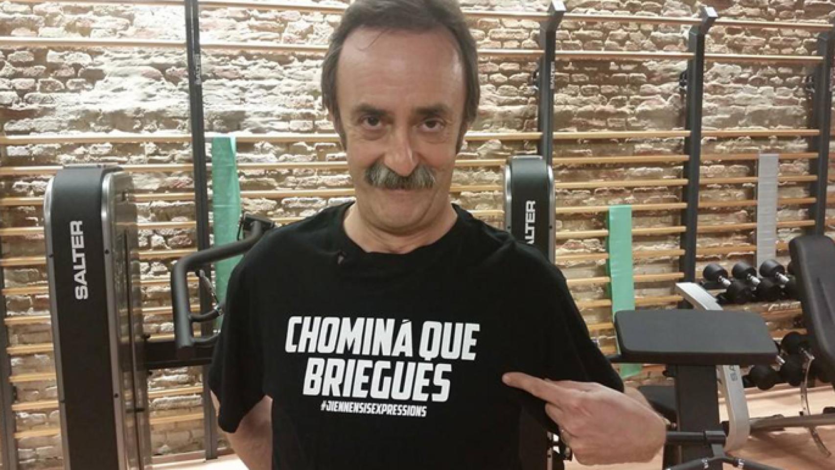 Santi Rodríguez con una camiseta en honor a Jaén en 'Gym Tony' (Mediaset)