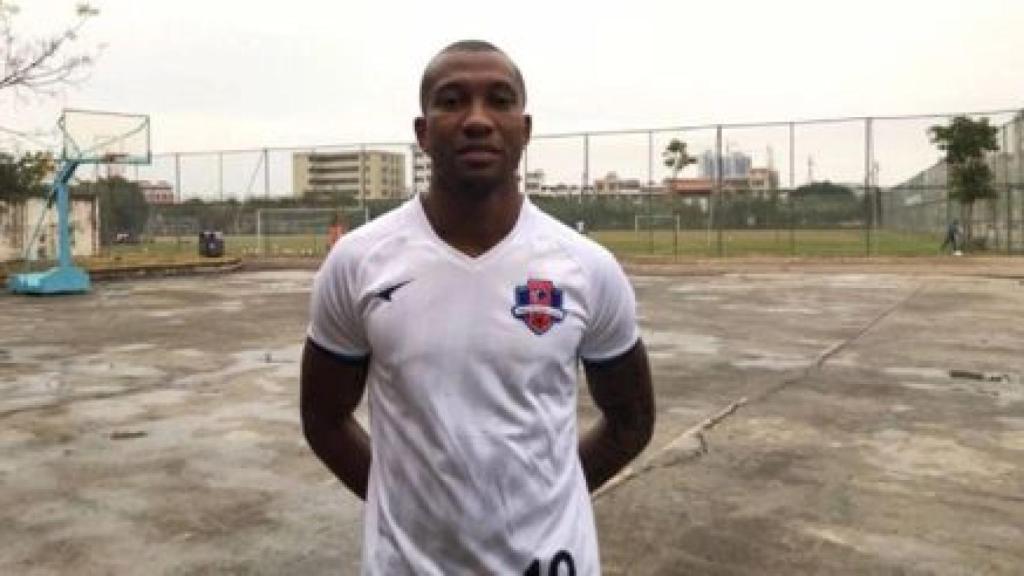 Dorielton Gomes jugador del Meizhou Hakka