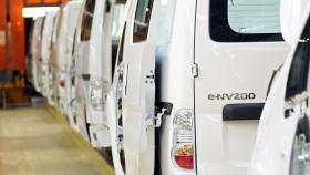 Imagen de la línea de producción de la furgoneta 100% eléctrica e-NV200 en Barcelona.
