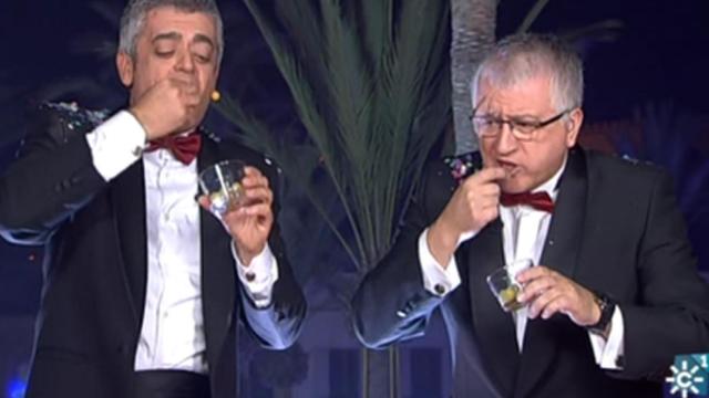Modesto Barragán y Manolo Casal, presentadores de las Campanadas 2015 de Canal Sur (RTVA)
