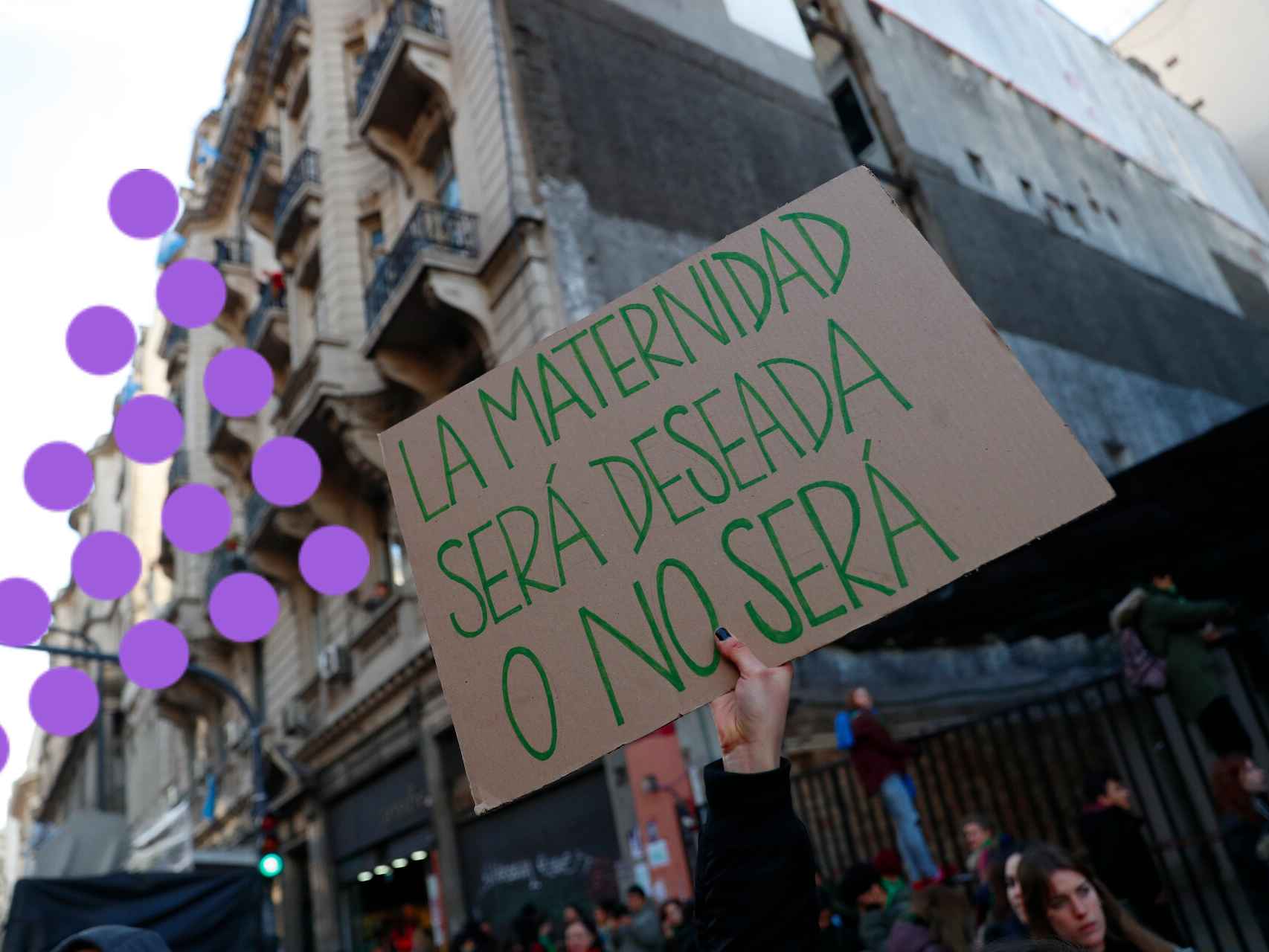 Un cartel a favor de la legalización del aborto en una manifestación de Argentina.