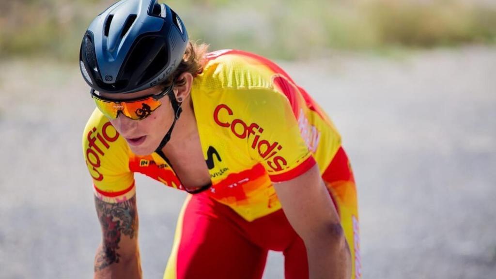 Iván García Cortina, con el maillot de la Selección en su primer mundial de ciclismo