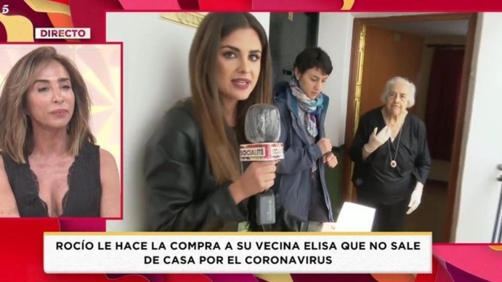 La escena de la reportera y la señora mayor en 'Socialité'.