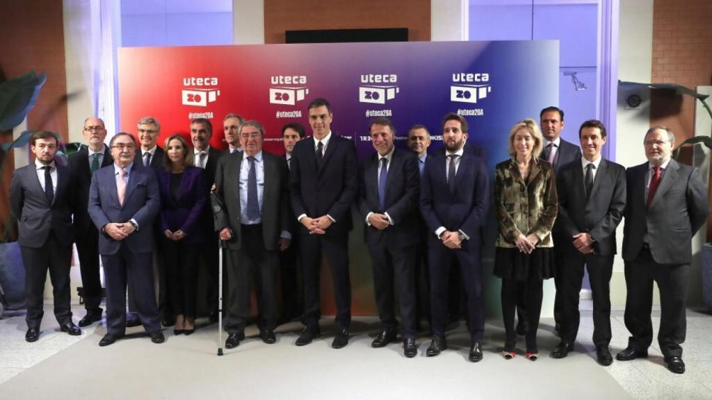 Pedro Sánchez junto a los miembros de UTECA.