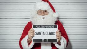 Detienen a un hombre vestido de Papá Noel en Pontevedra por saltarse el estado de alarma